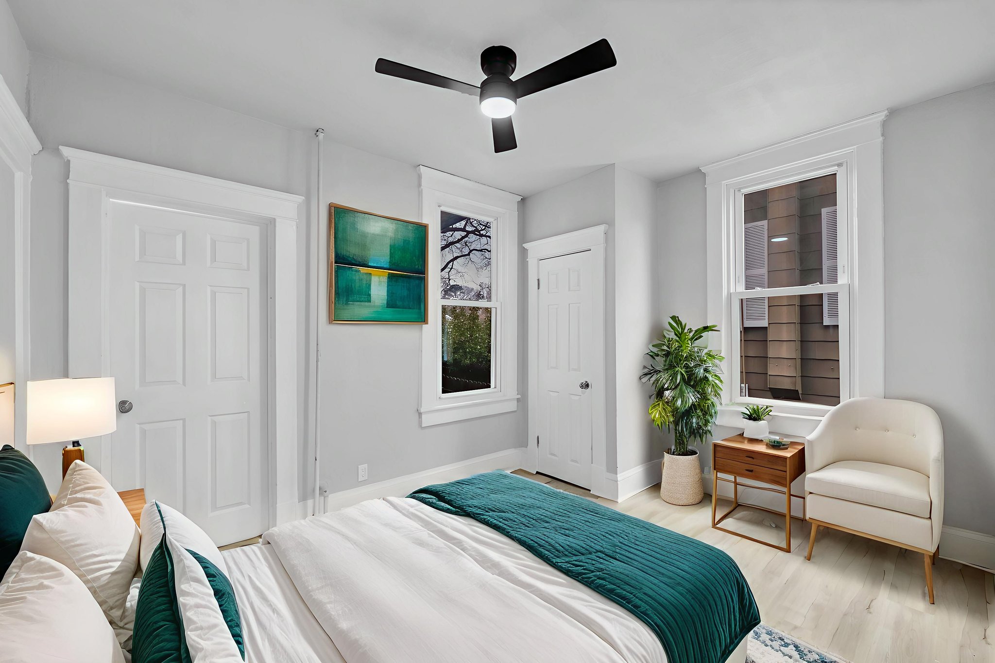 APT2-5 virtually staged.jpeg