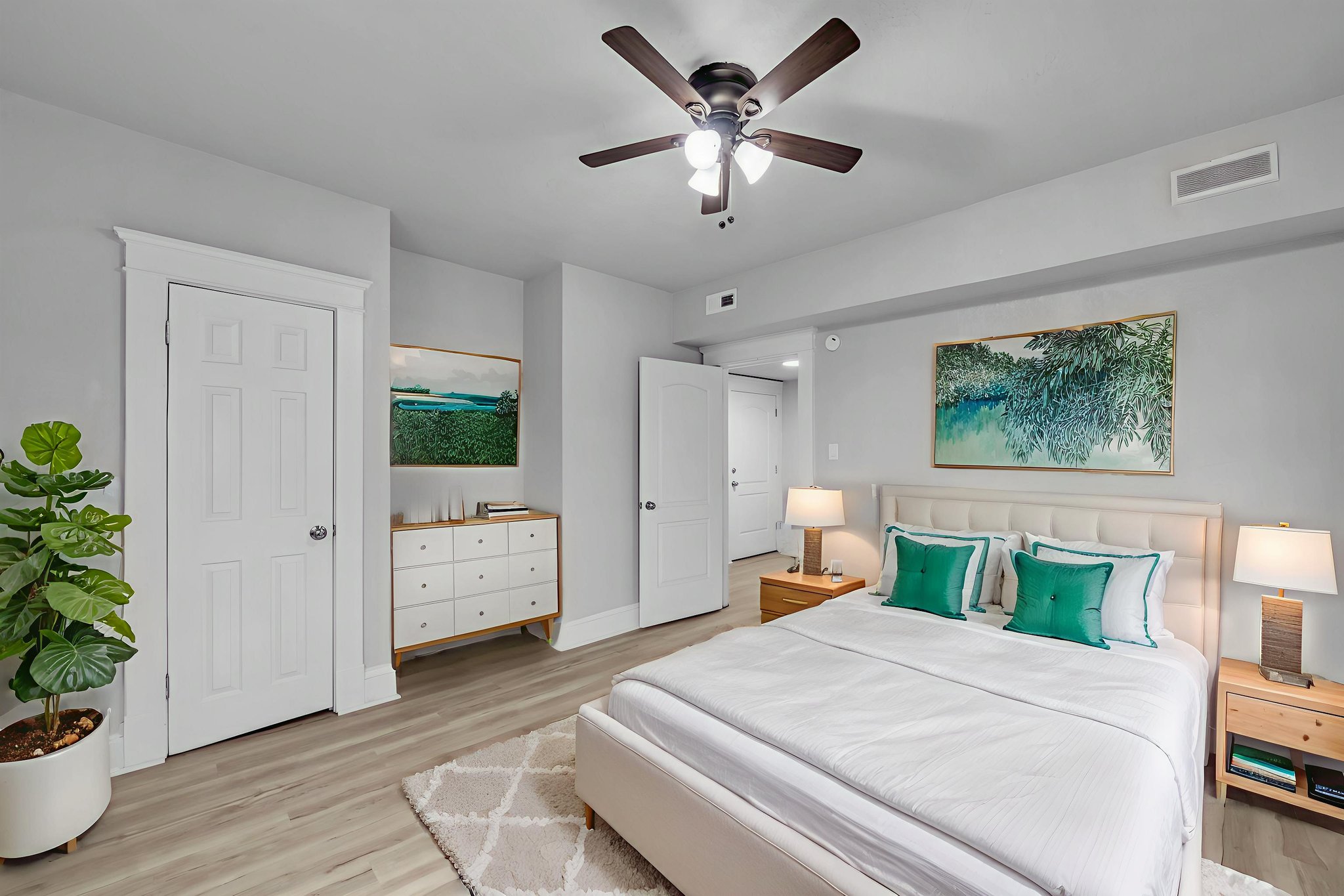 APT3-7 virtually staged.jpeg