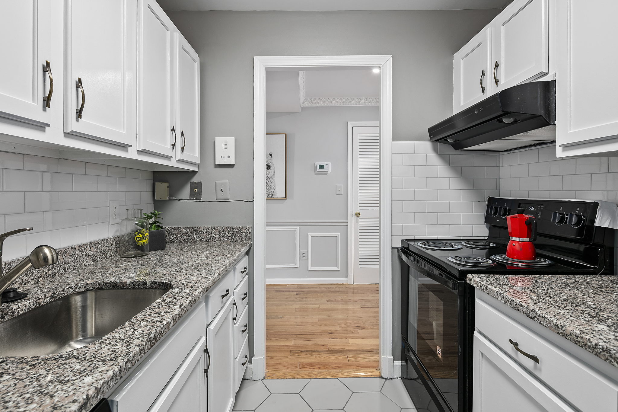 1801 T St NW, Washington, DC 20009, USA Photo 26