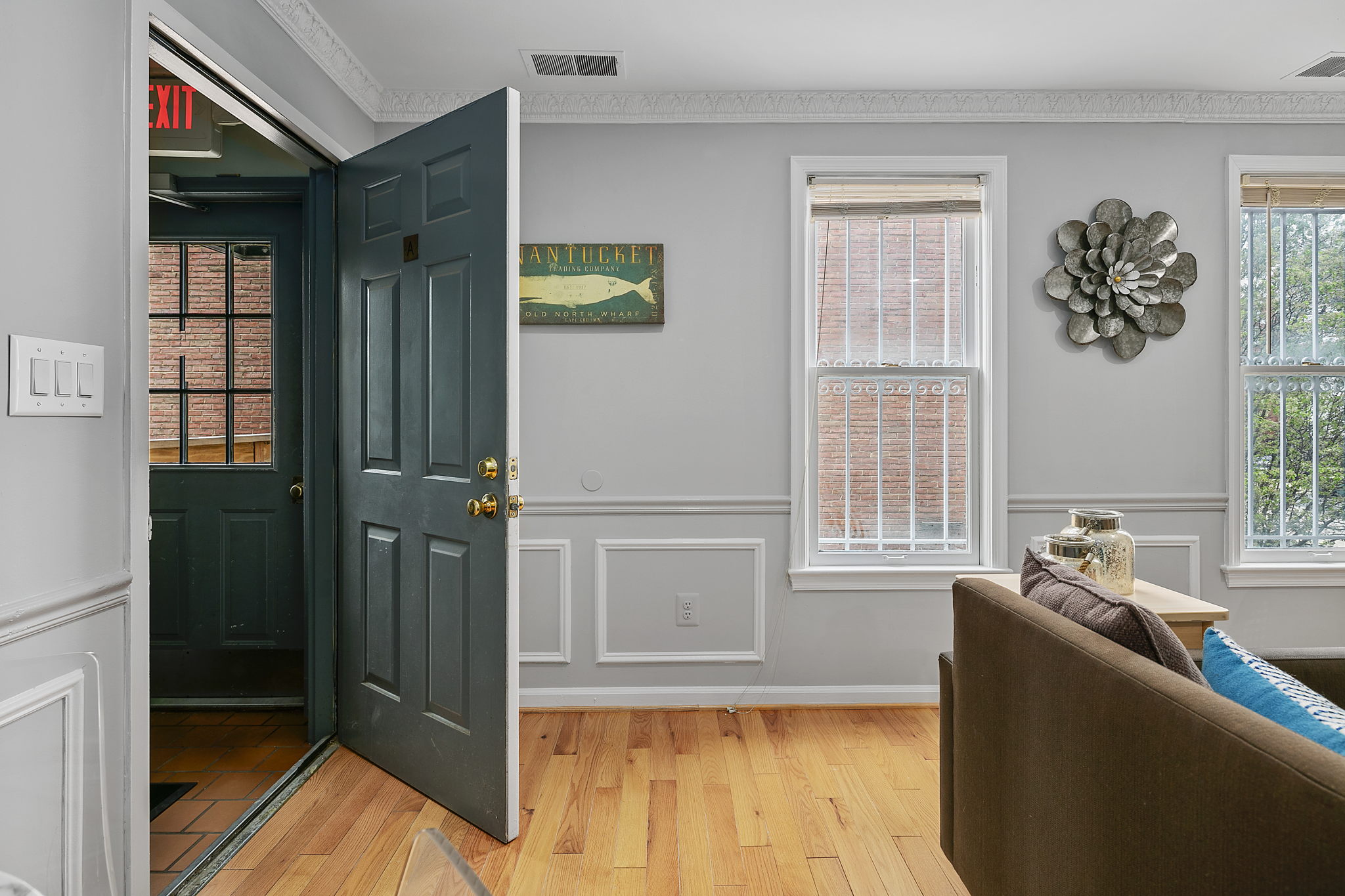 1801 T St NW, Washington, DC 20009, USA Photo 6