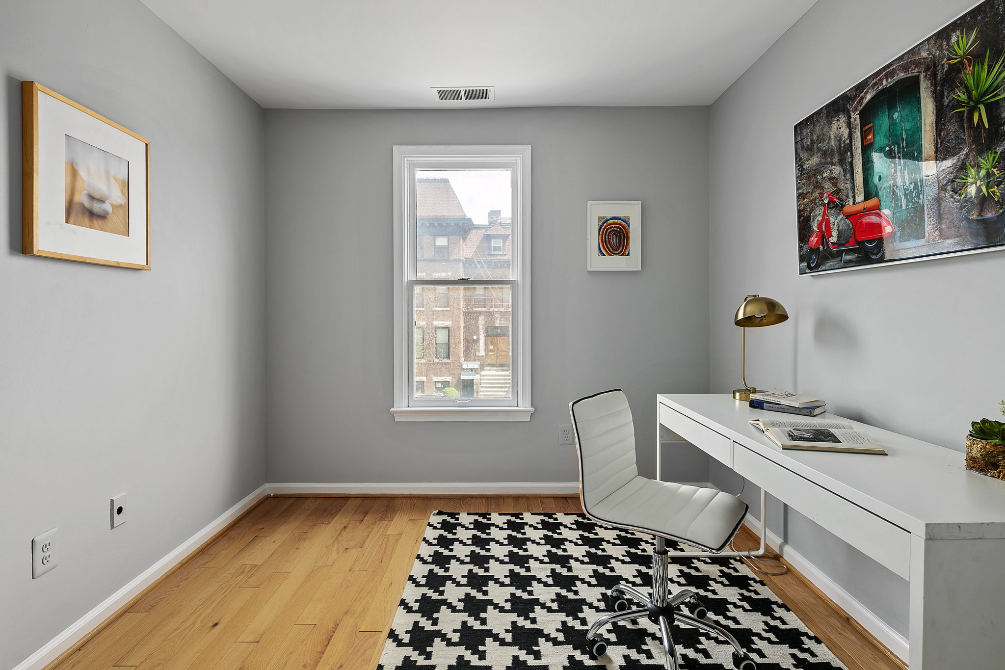 1801 T St NW, Washington, DC 20009, USA Photo 39