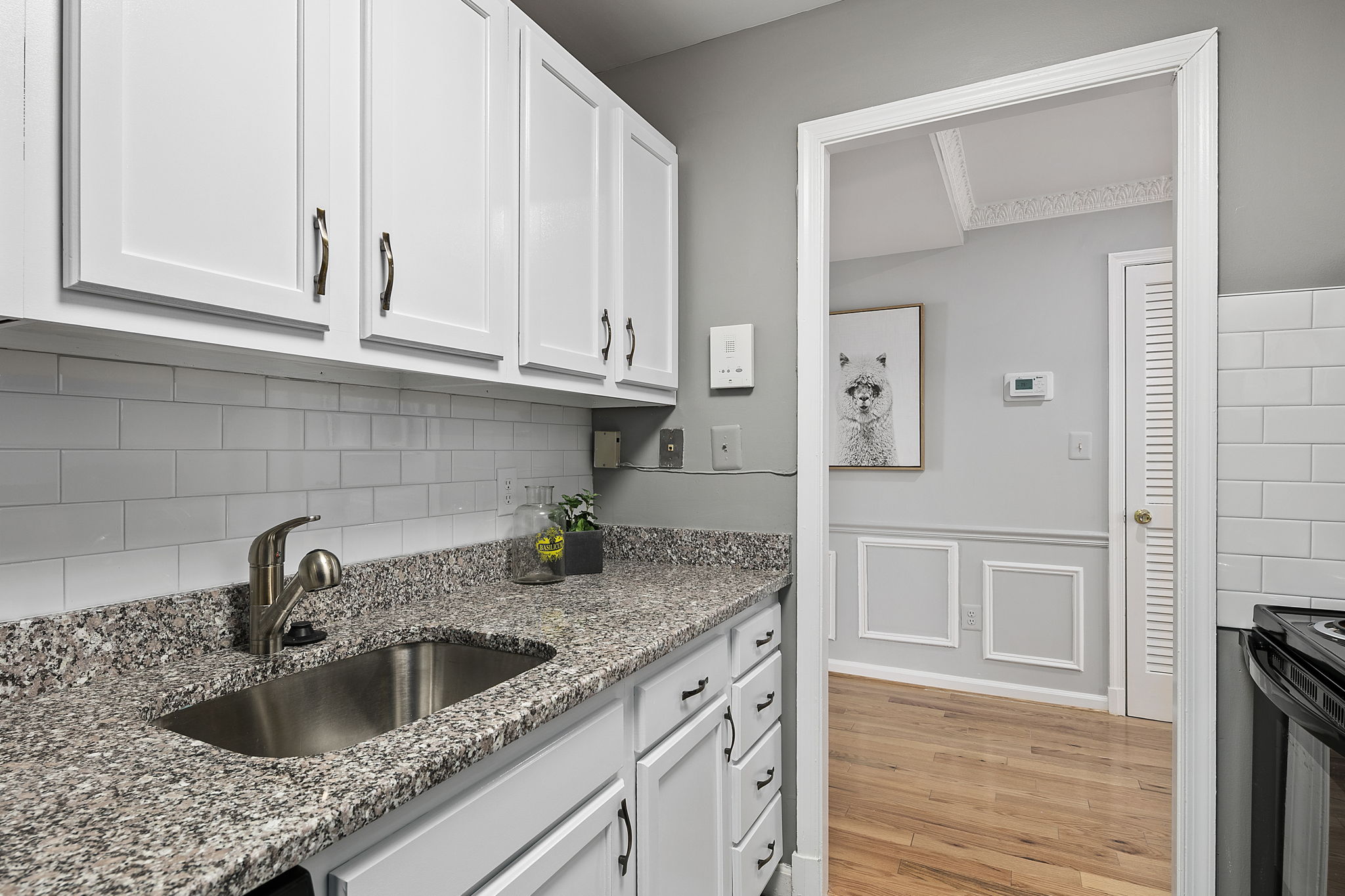 1801 T St NW, Washington, DC 20009, USA Photo 27