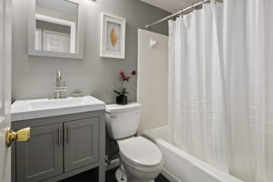 1801 T St NW, Washington, DC 20009, USA Photo 32