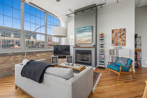 1801 W Larchmont Ave 404_012.jpg