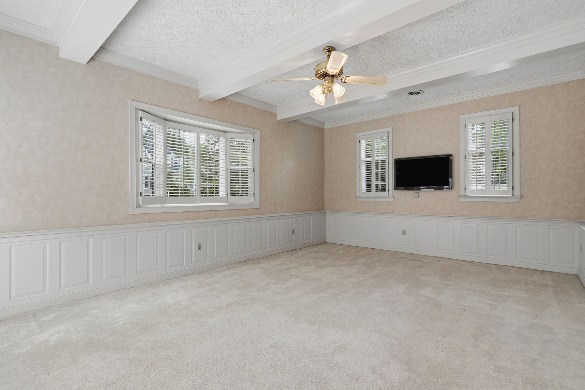 23-Recreation Room