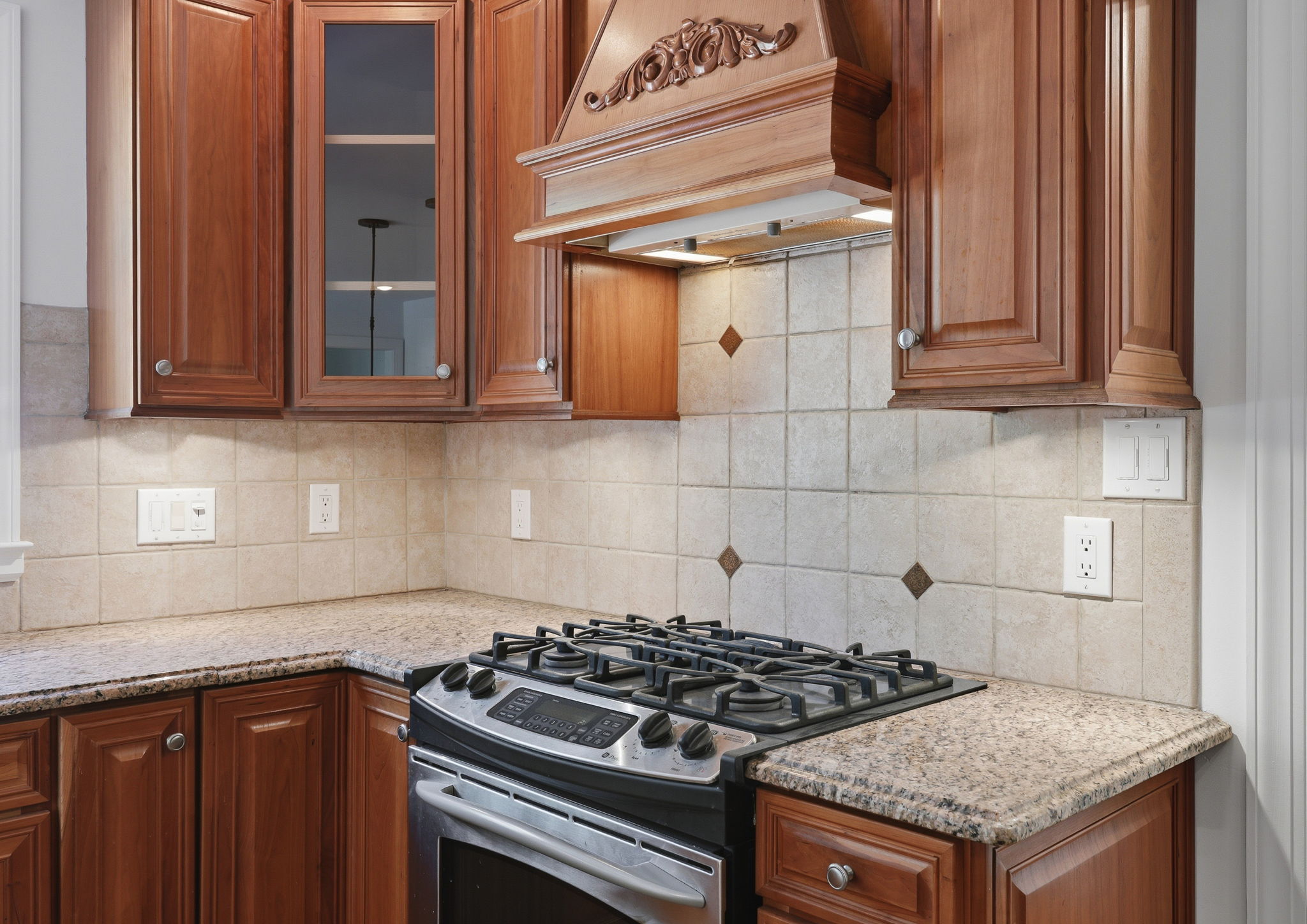 13-Kitchen