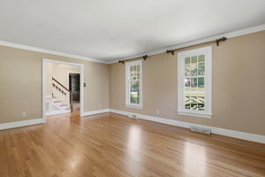 08-Living Room