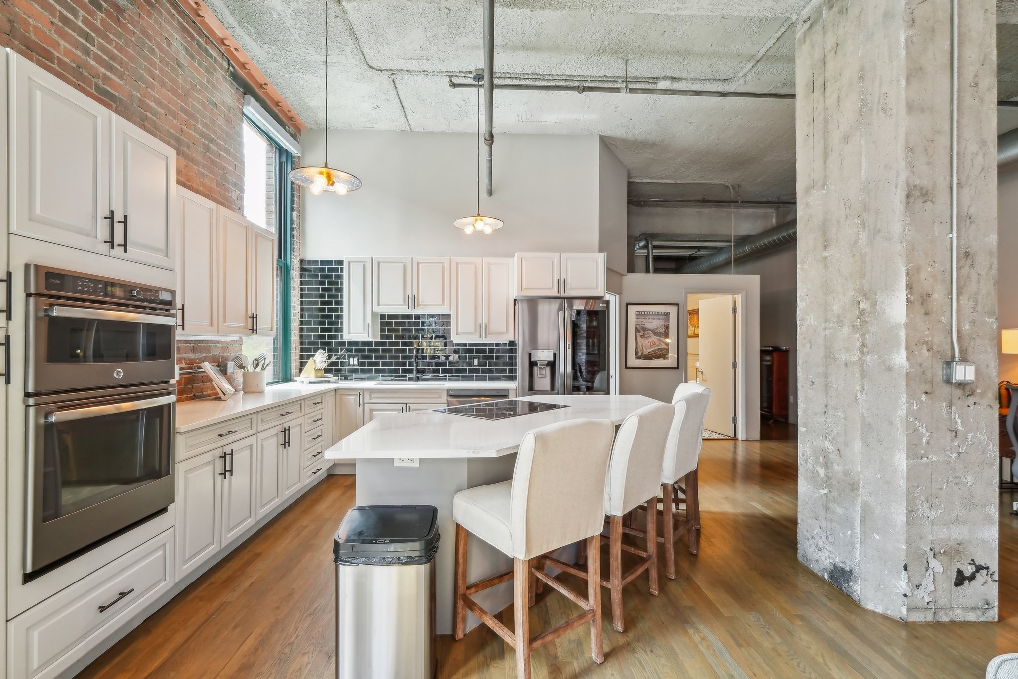 Wynkoop St 208-0105-018.jpg