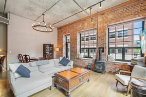 Wynkoop St 208-0105-010.jpg
