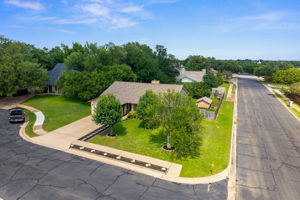  Photo 52