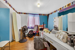 Photo 30