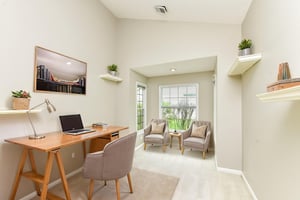 DSC_7803 virtually staged.jpeg