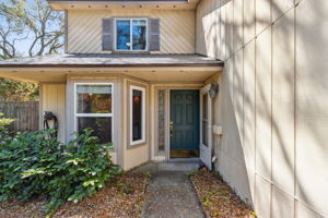 Front Entry Detail