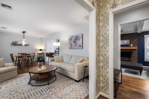 1802 Norwich Dr-6