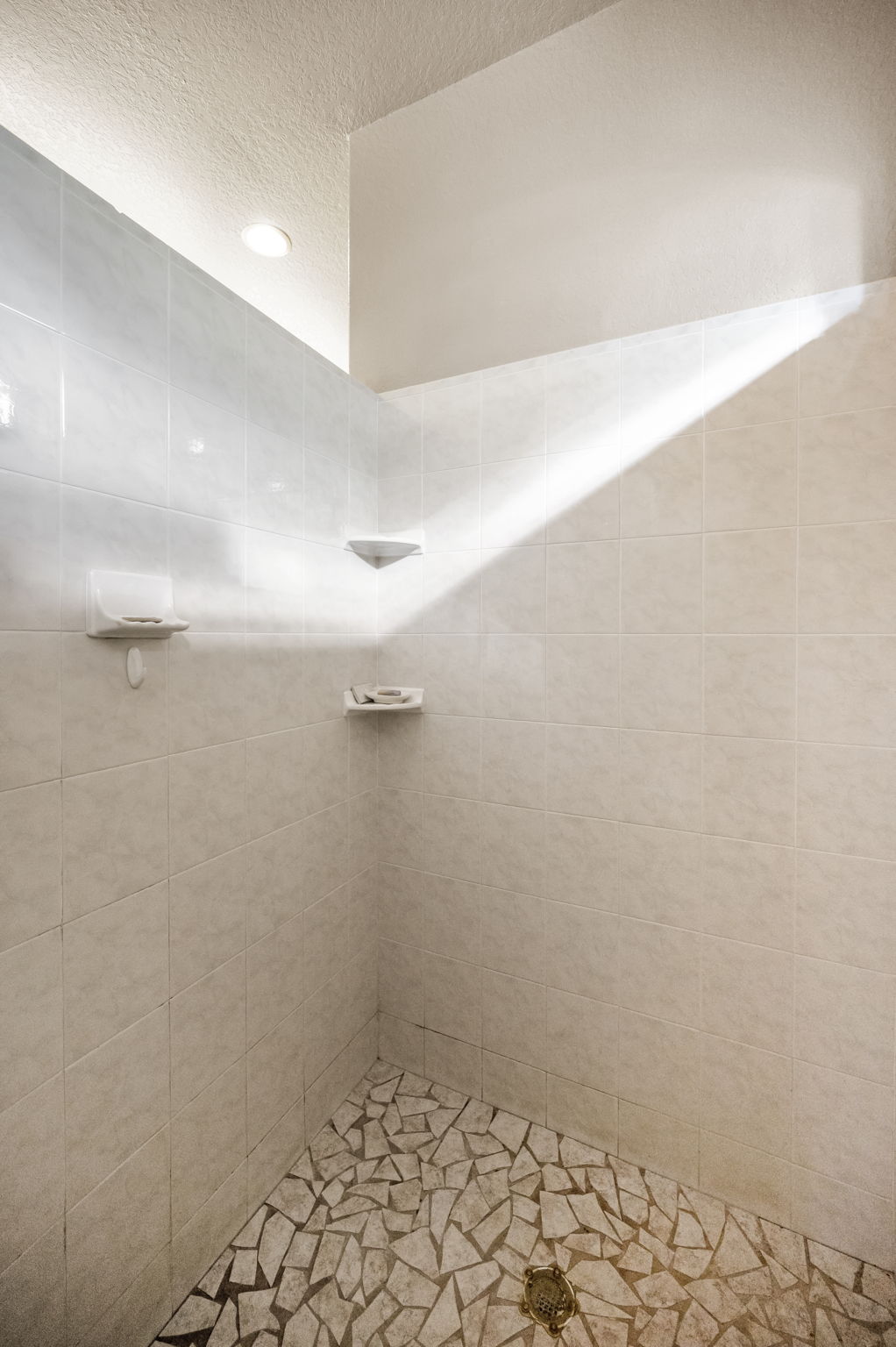Master Bathroom1f