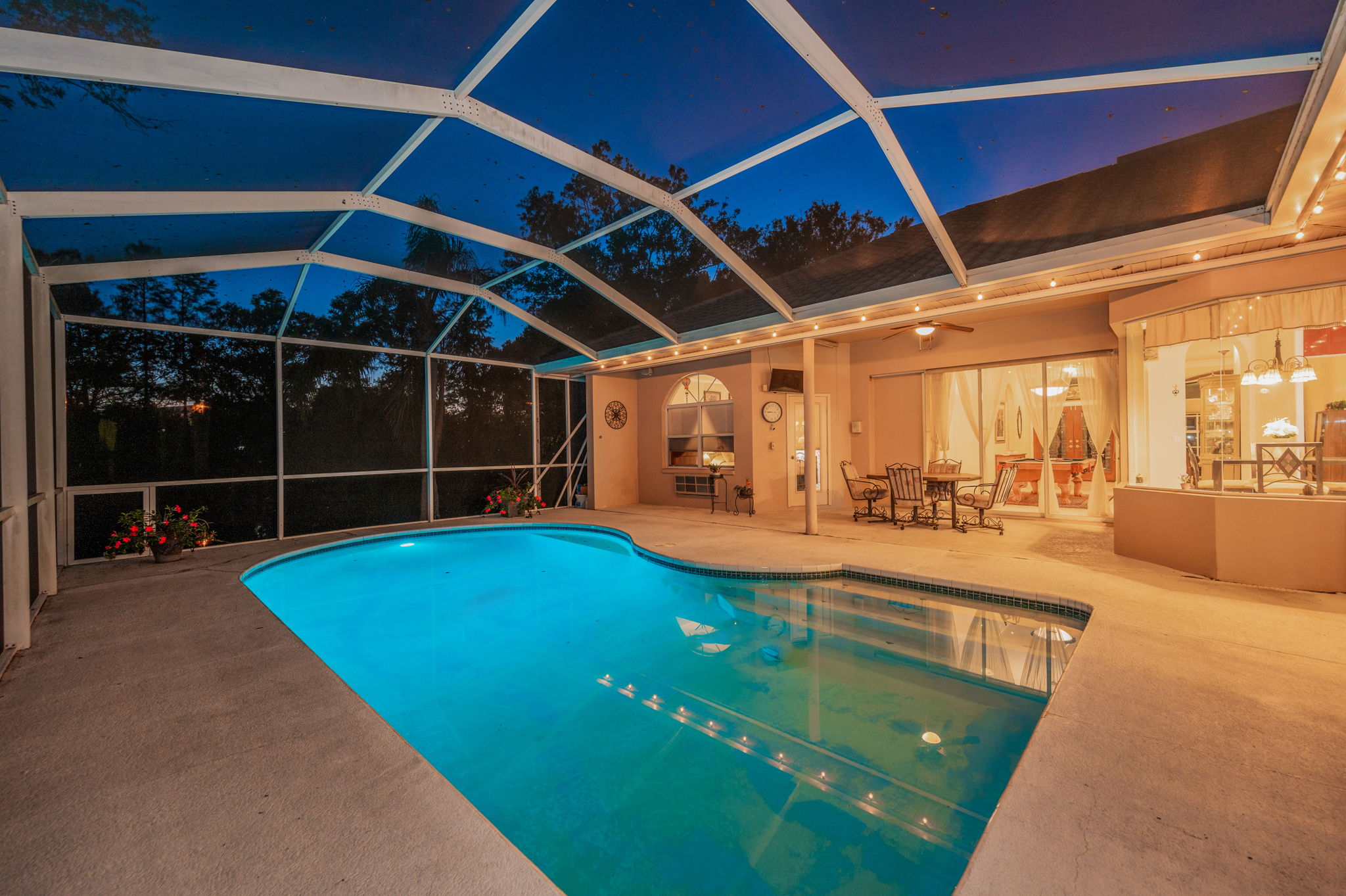 Pool25