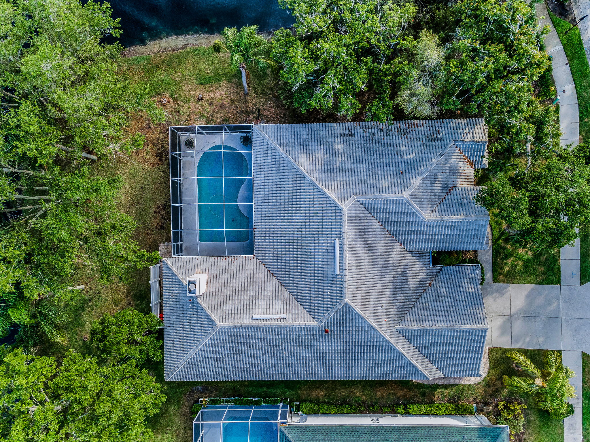 Aerial (16)