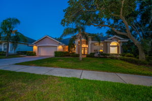 Front Exterior21