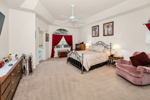 Master Bedroom1a
