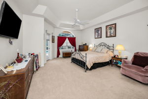 Primary Bedroom1a