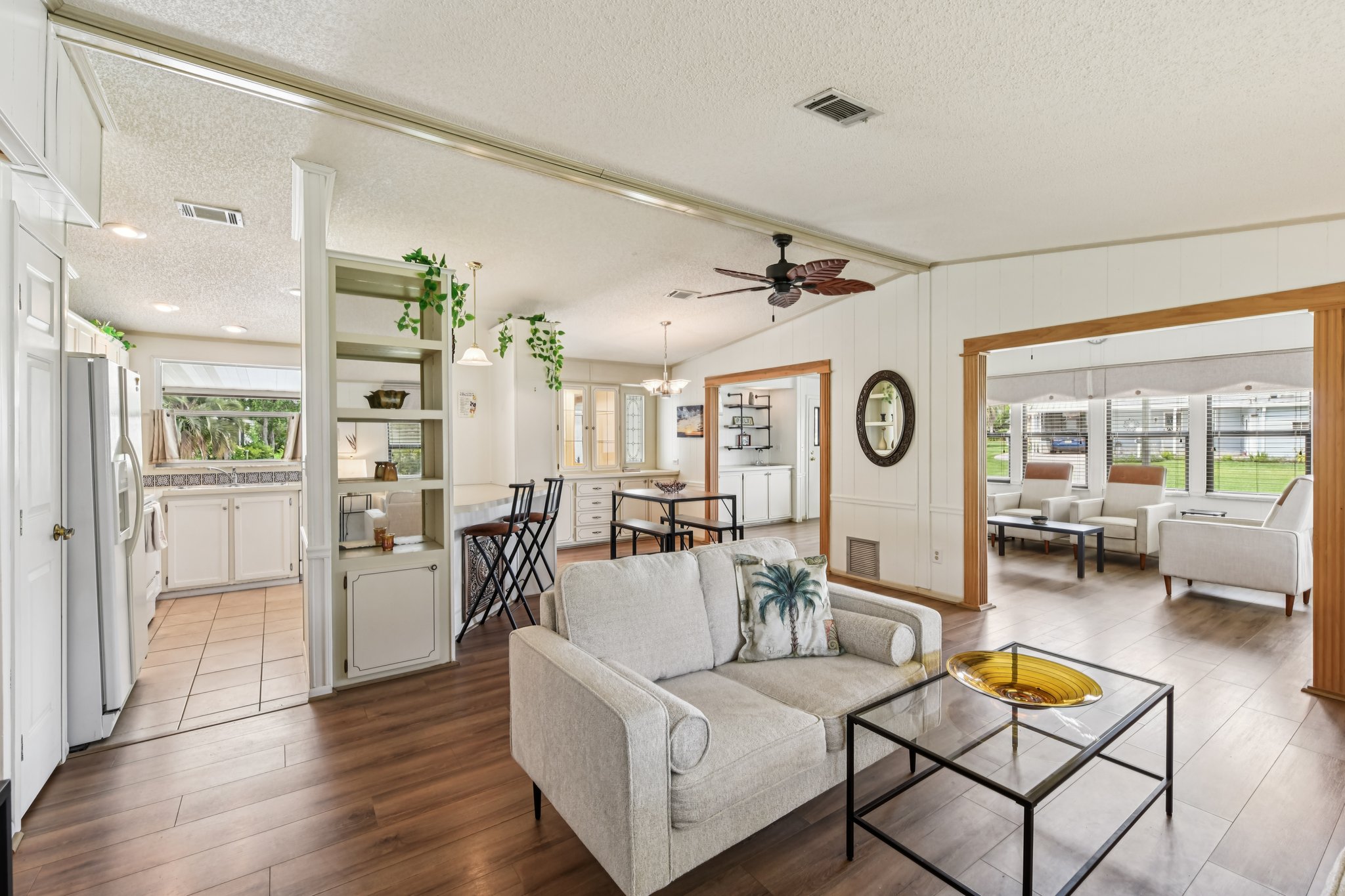 Petunia Ln-S0407-009.jpg