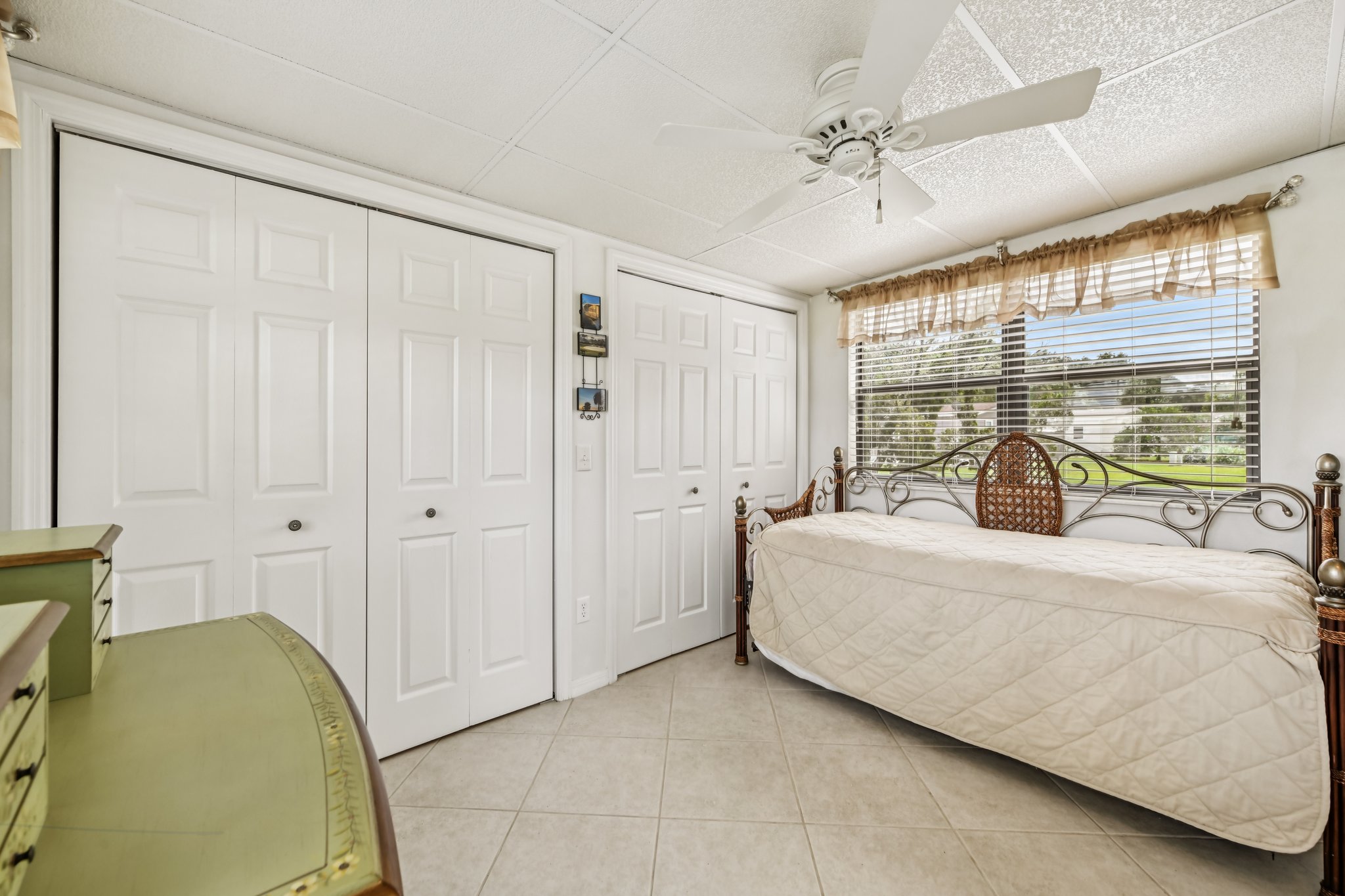 Petunia Ln-S0407-021.jpg