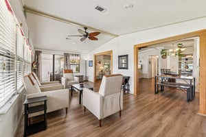 Petunia Ln-S0407-008.jpg