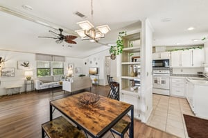 Petunia Ln-S0407-014.jpg