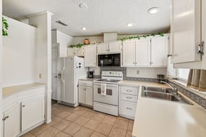 Petunia Ln-S0407-018.jpg