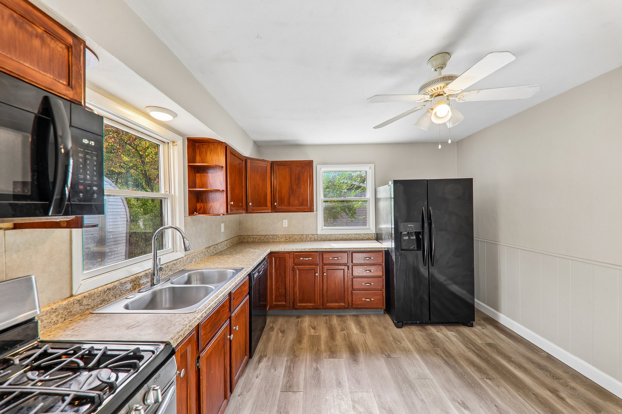 1802 Rosebud Way-S2710-014.jpg