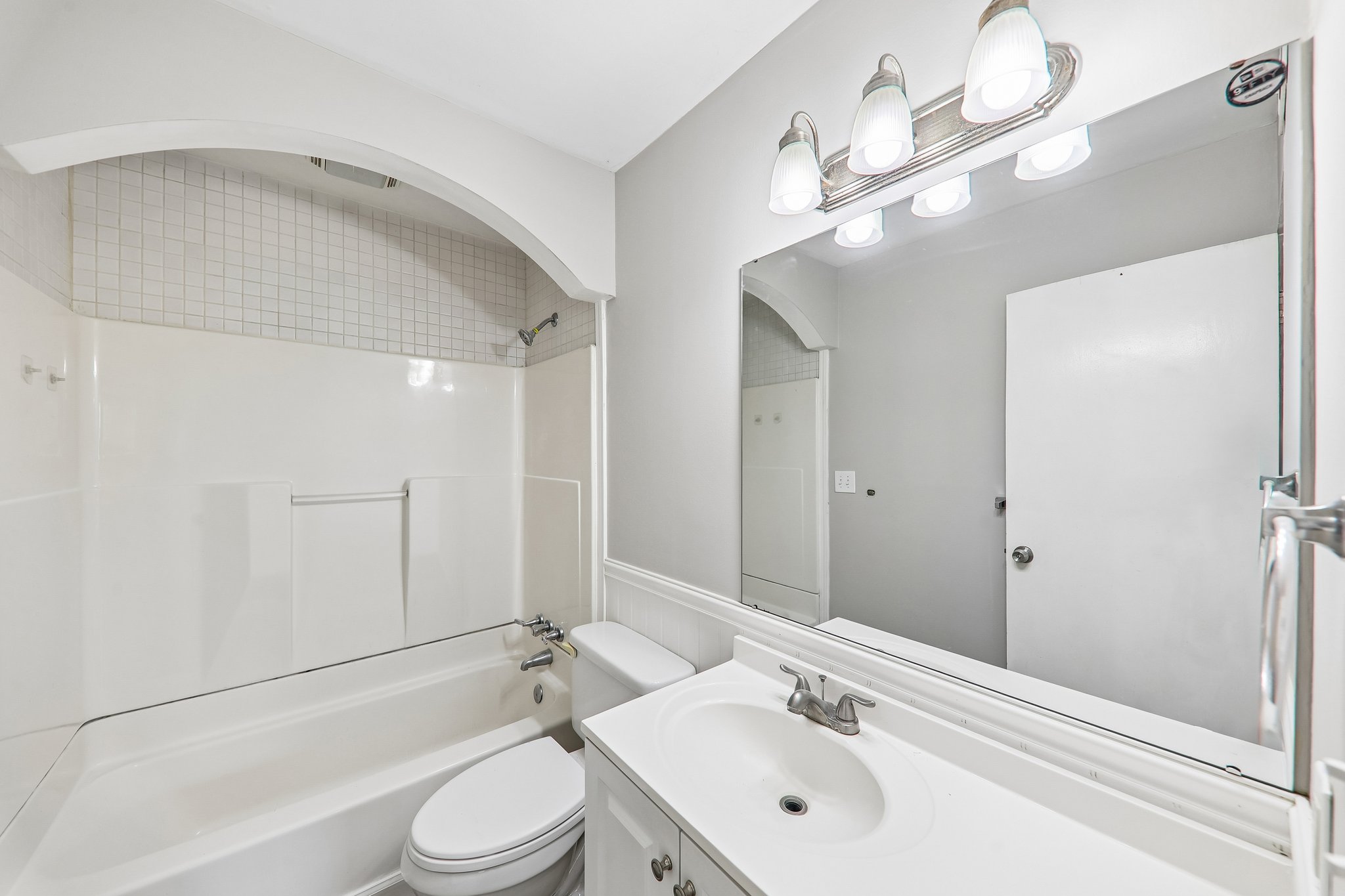 1802 Rosebud Way-S2710-022.jpg
