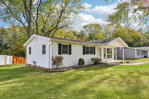 1802 Rosebud Way-S2710-003.jpg