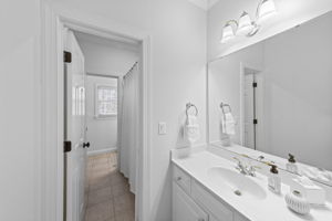 Jack & Jill Bathroom