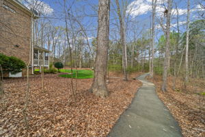 Community Walking Trail To Amenities