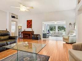 Palo Alto Ave-S1912-010.jpg