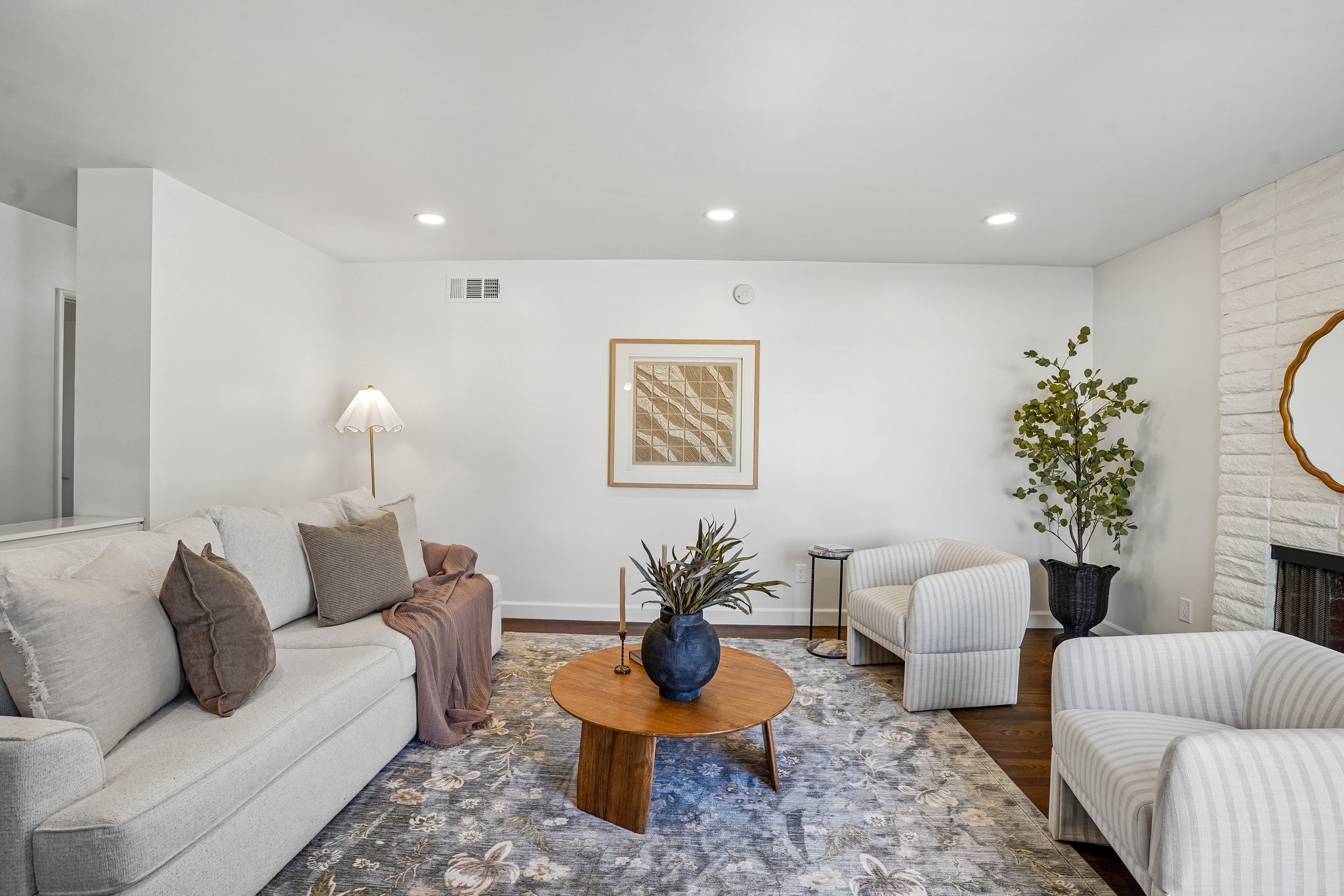 Gramercy Pl-S2110-006.jpg