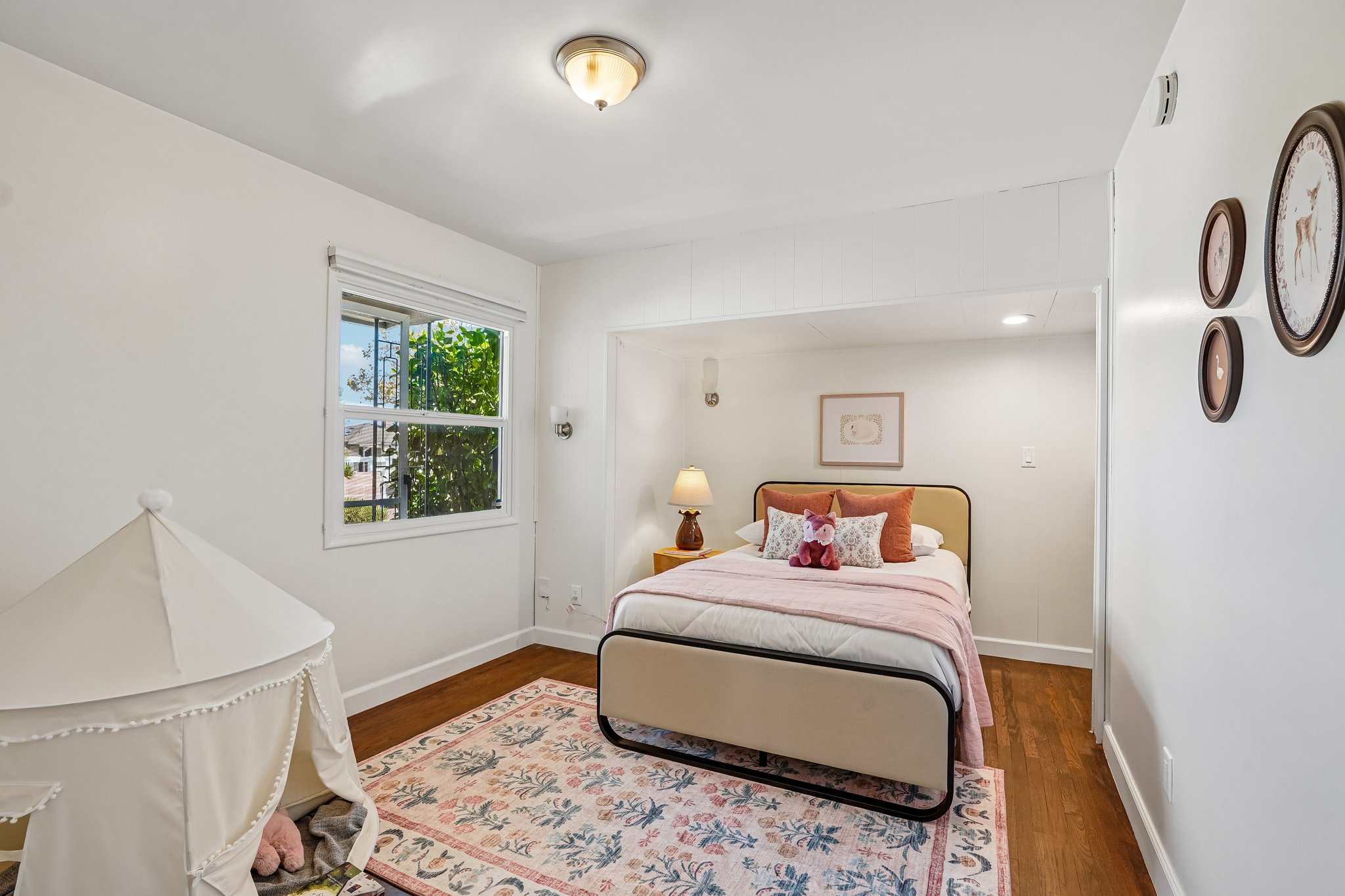 Gramercy Pl-S2110-015.jpg