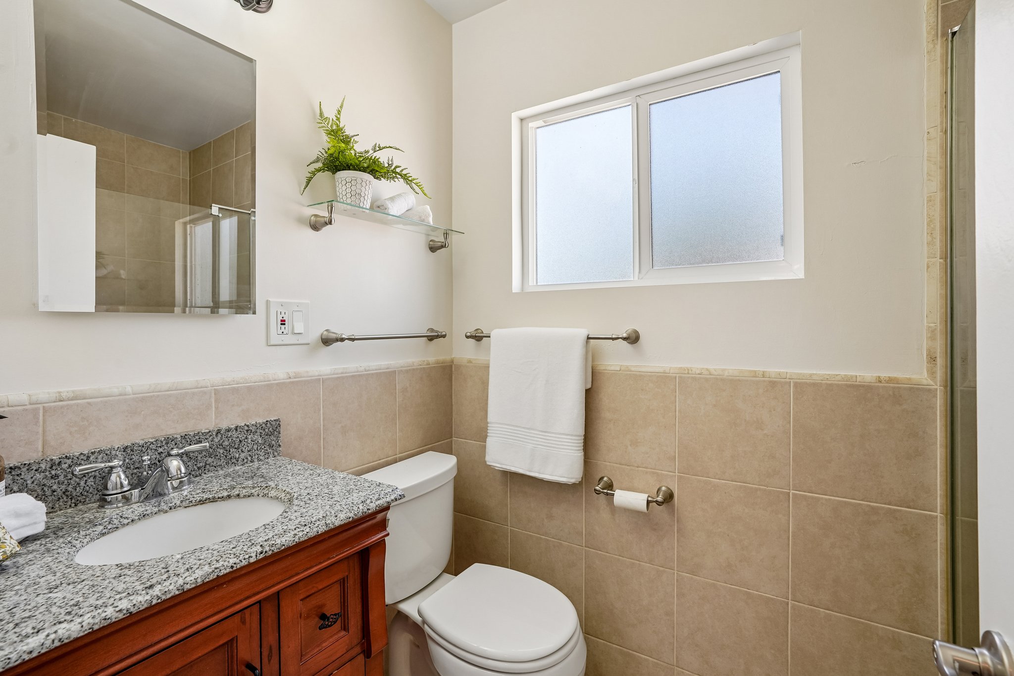 Gramercy Pl-S2110-025.jpg