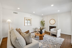 Gramercy Pl-S2110-005.jpg