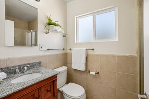Gramercy Pl-S2110-025.jpg