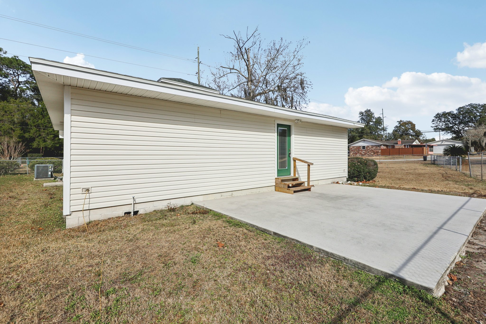 FOREST BLVD-S3001-038.jpg