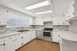 FOREST BLVD-S3001-017.jpg