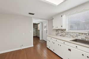 FOREST BLVD-S3001-019.jpg