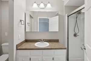 FOREST BLVD-S3001-035.jpg