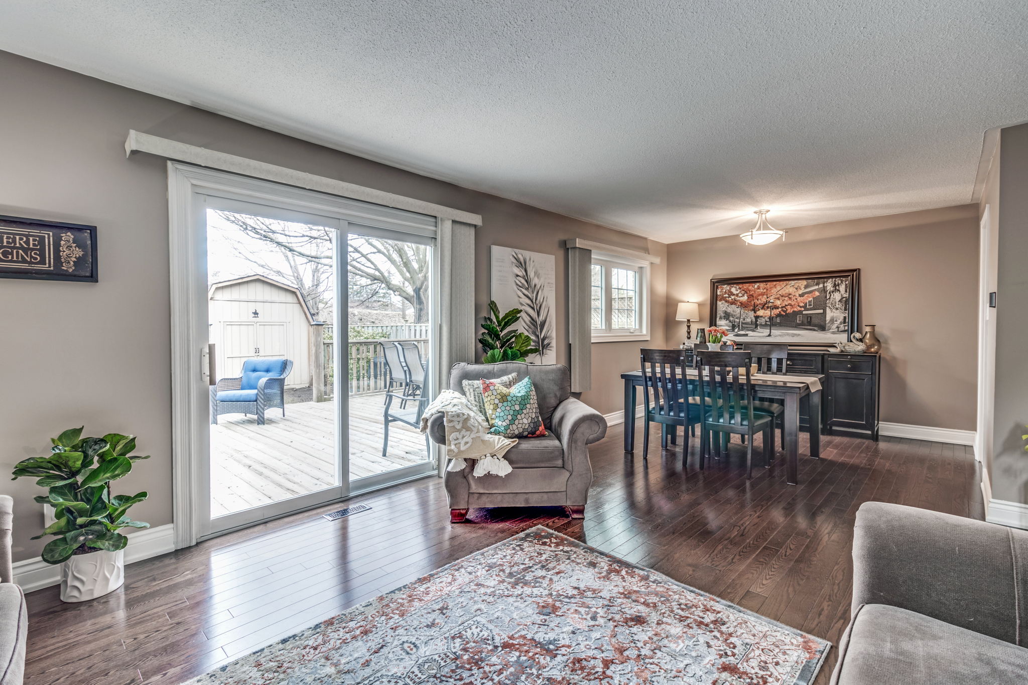 Living/Dining Room