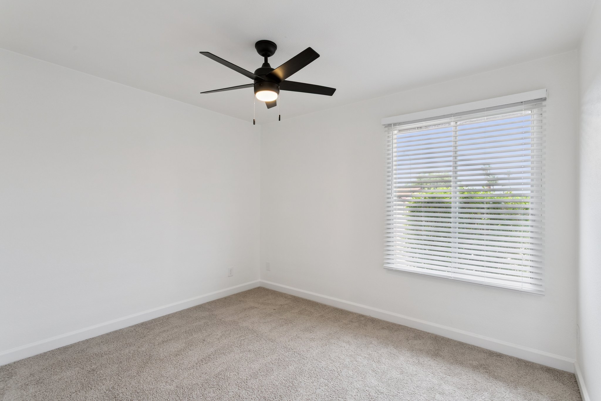 18045 N 20th Ln - 024.jpg
