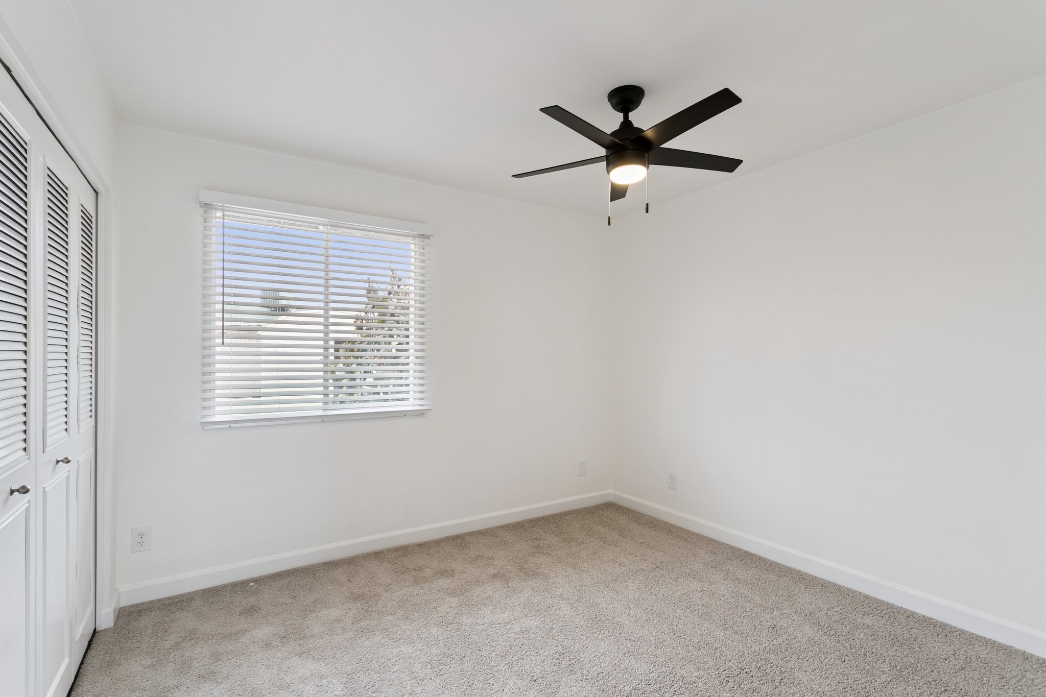 18045 N 20th Ln - 026.jpg