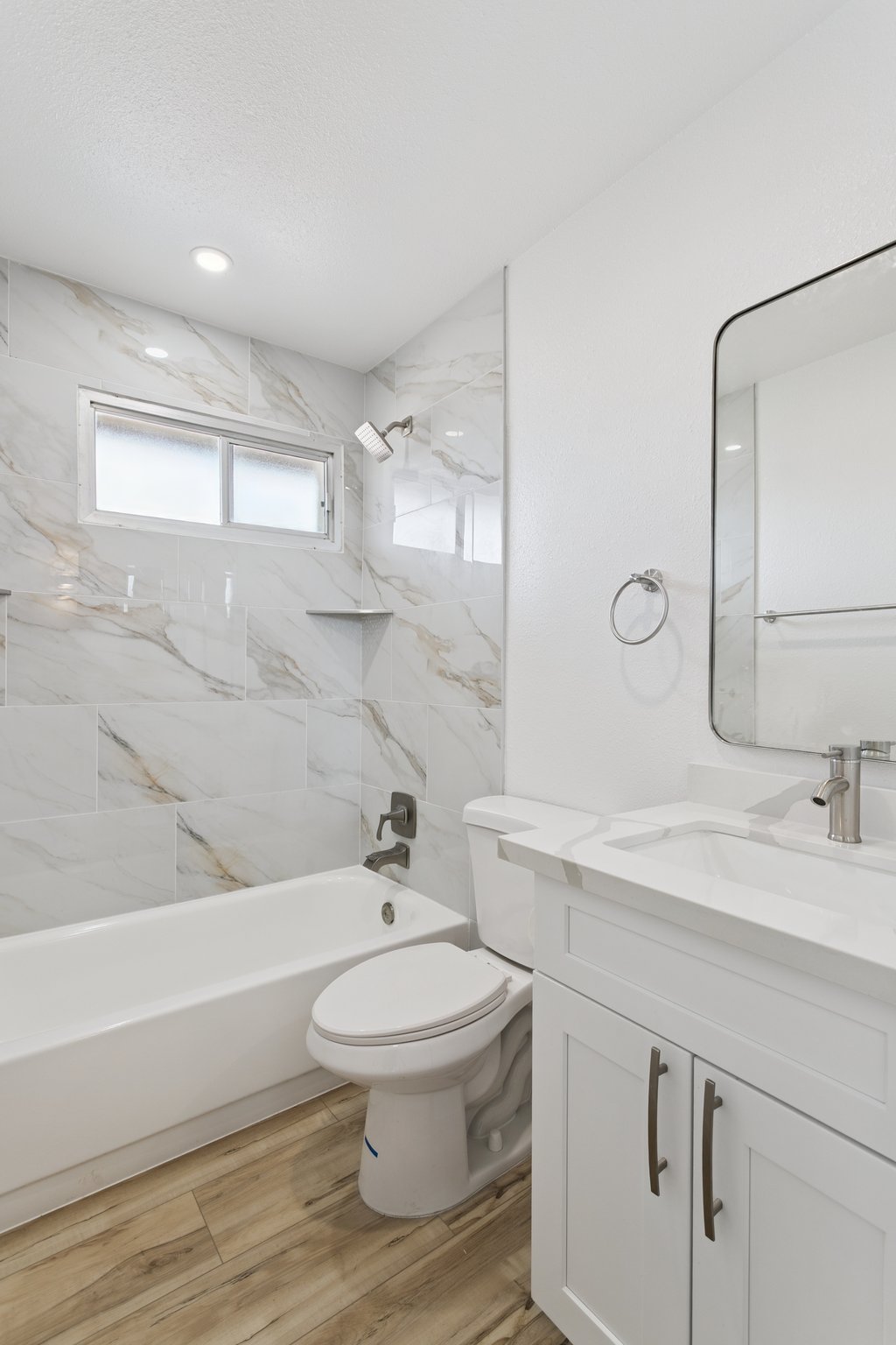 18045 N 20th Ln - 031.jpg