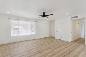 18045 N 20th Ln - 006.jpg
