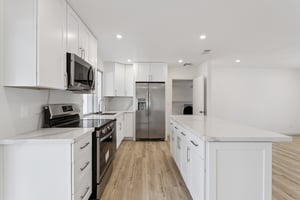 18045 N 20th Ln - 013.jpg